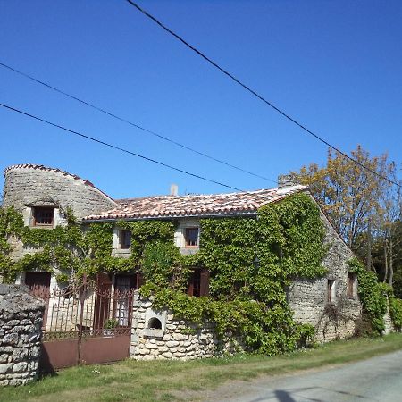 Traditional Charentais Cottage In Countryside 25 Minutes From Royan Balanzac Kültér fotó