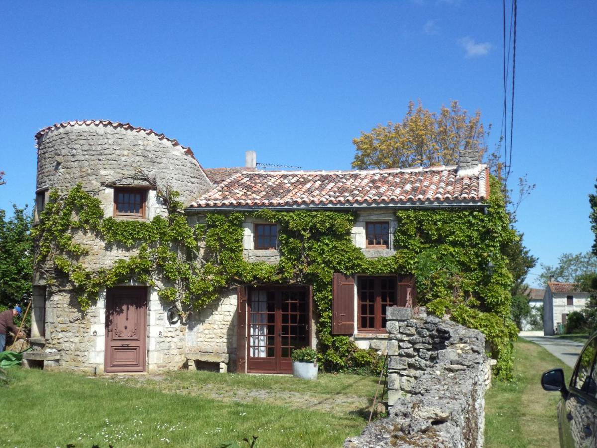 Traditional Charentais Cottage In Countryside 25 Minutes From Royan Balanzac Kültér fotó